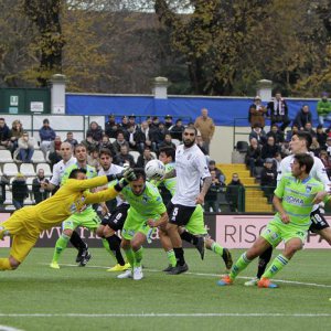 Uno scatto di Pro Vercelli-Pescara (Foto Ivan Benedetto)