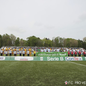 Pro Vercelli-Avellino, striscione per Giulio Regeni (Foto Ivan Benedetto)