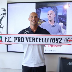 Mister Paolo Cannavaro (Foto Marco Lussoso)